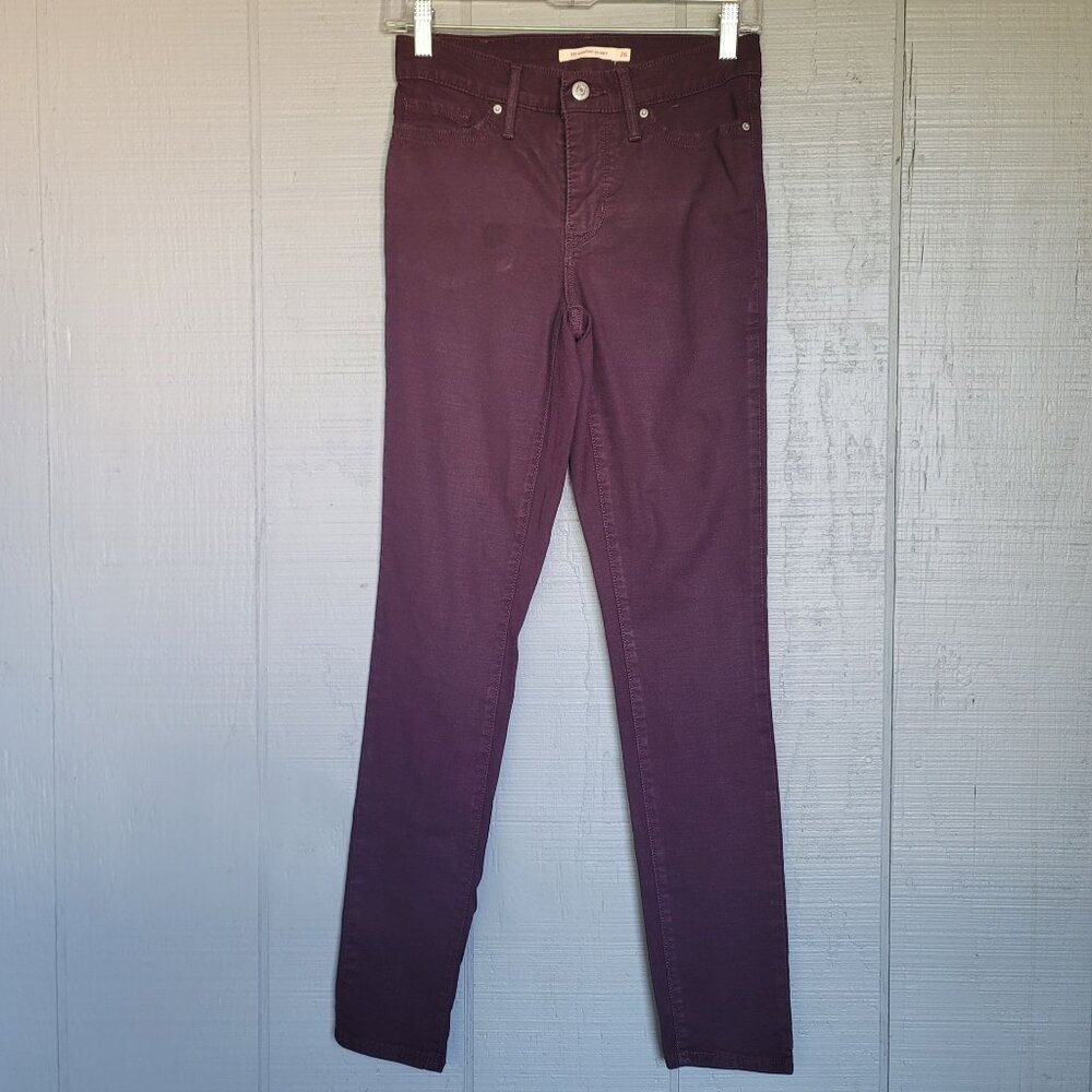 Levi's 311 Women's Shaping Skinny Jeans. Size 26